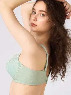 トリンプ プレミアム ゴールドレーベル4006 ブラジャー(パッドなし)
