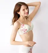 【SALE】天使のブラ スリムライン レッドレーベル バイ トリンプ0118 ブラジャー, ホワイト, model image number 4