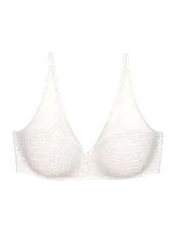 TRIUMPH SIGNATURE SHEER