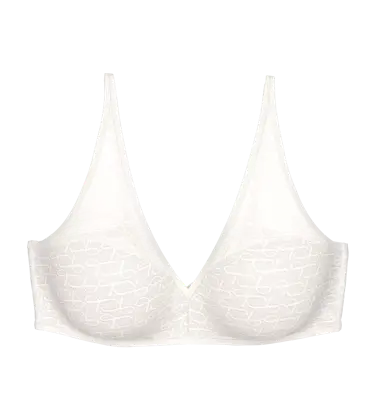 TRIUMPH SIGNATURE SHEER