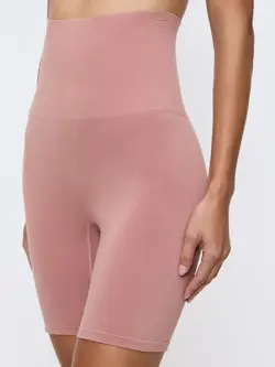 TRIUMPH SOFT SCULPT
