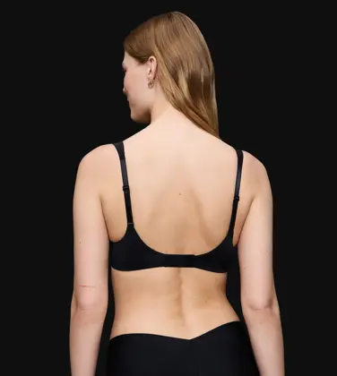 BODY MAKE-UP ILLUSION
