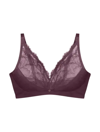 LOVE IN LACE