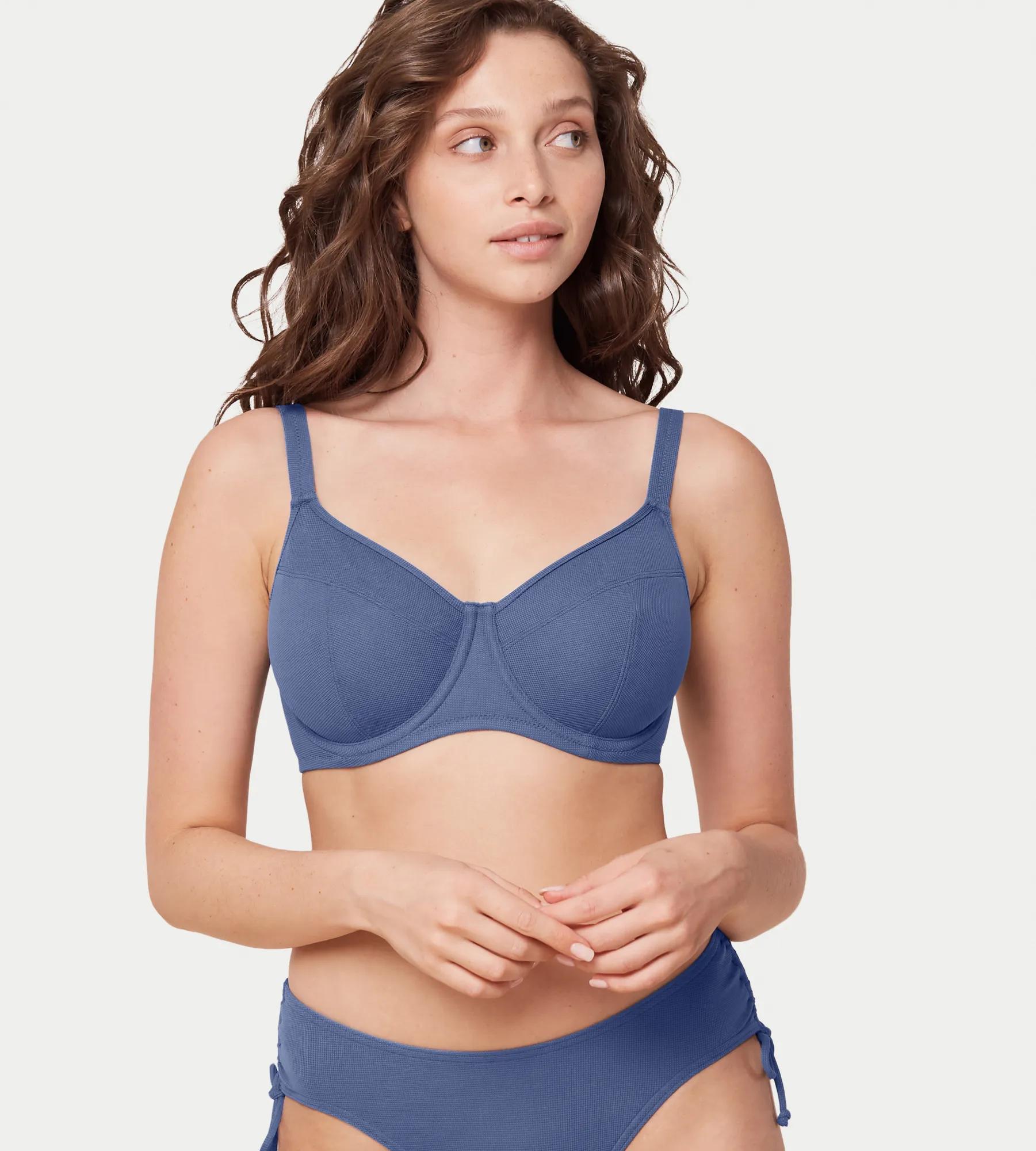 Minimizing bikini top on sale