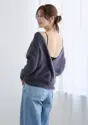 背中見せブラトップ