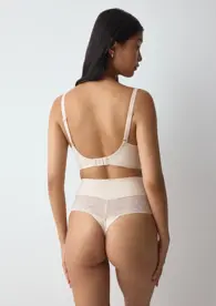 COMFORT CONTOUR