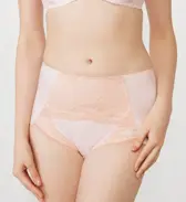 【SALE】トリンプ プレミアム ゴールドレーベル4004 はきこみ深めショーツ, ピンク, model image number 0