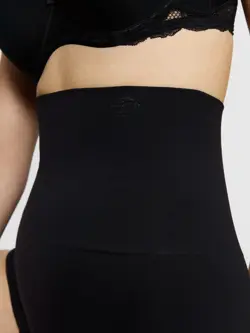 TRIUMPH SOFT SCULPT