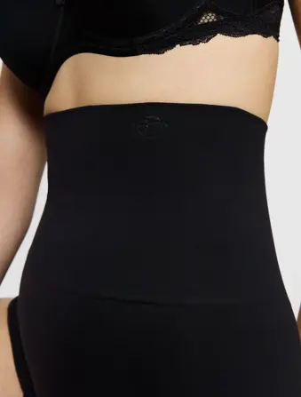 TRIUMPH SOFT SCULPT