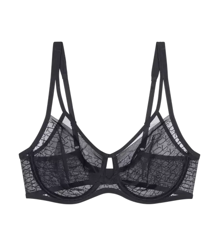 TRIUMPH SIGNATURE SHEER