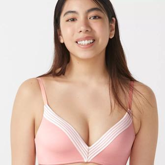 スロギー ワオ エンブレイス ノンワイヤーブラジャー HU【一部カラーSALE】, , model