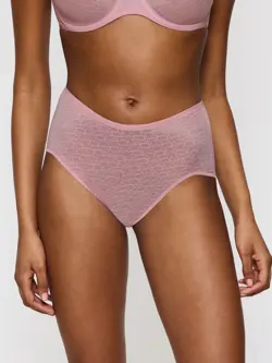 TRIUMPH SIGNATURE SHEER