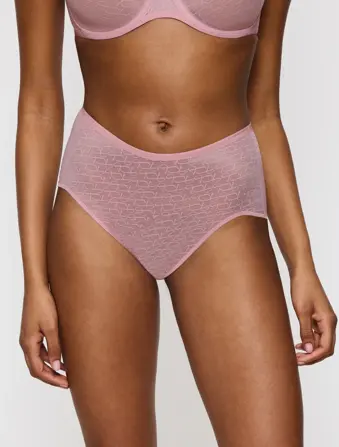 TRIUMPH SIGNATURE SHEER