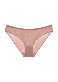 TRIUMPH SIGNATURE SHEER