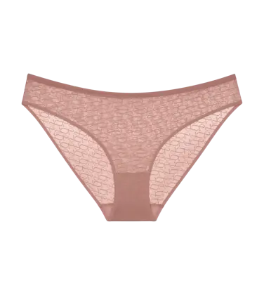 TRIUMPH SIGNATURE SHEER