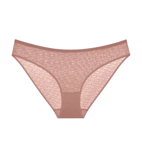 TRIUMPH SIGNATURE SHEER