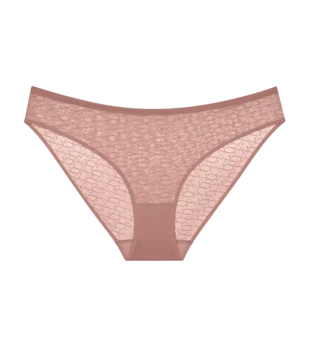 TRIUMPH SIGNATURE SHEER