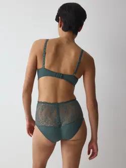 LIGHT PAONETTE
