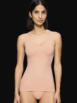 BODY MAKE-UP ILLUSION