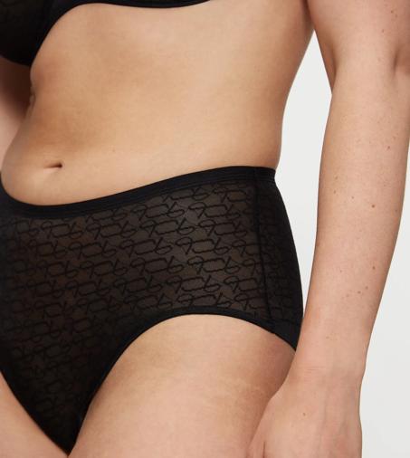 TRIUMPH SIGNATURE SHEER in BLACK