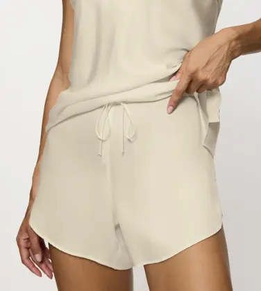 SILKY SENSUALITY