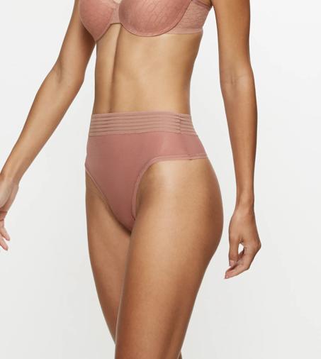 TEMPTING SHEER MARRON