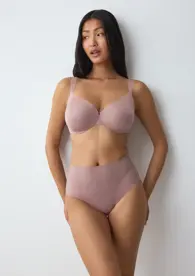 BMU ILLUSION CURVE