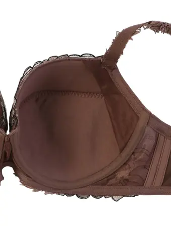 フロラーレ バイ トリンプ