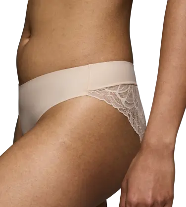 BODY MAKE-UP ILLUSION LACE