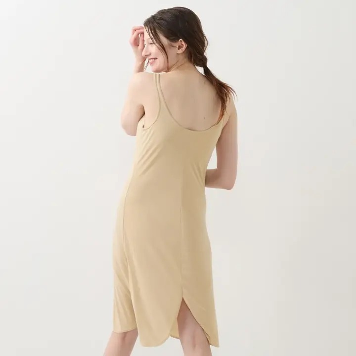 シンプルランジェリー5460 ラウンドスリップ, ベージュ, model image number 2