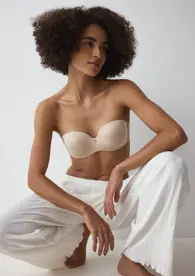 BODY MAKE-UP ESSENTIALS