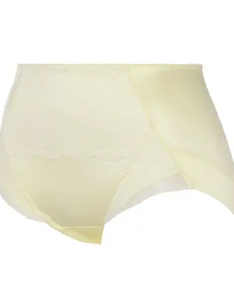 すっきりなめらかシルエット4011 はきこみ深めショーツ