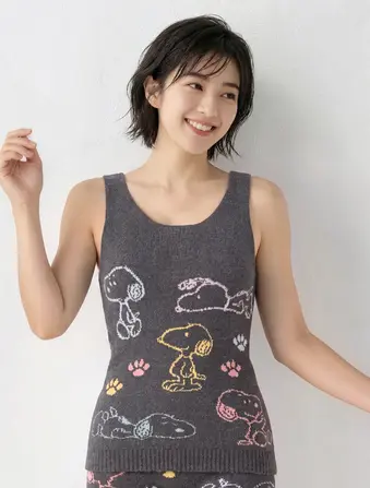 スロギー Warmer SNOOPY G083 袖なしトップ