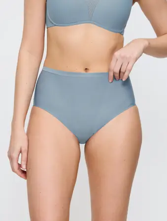 TRIUMPH SHAPE SMART