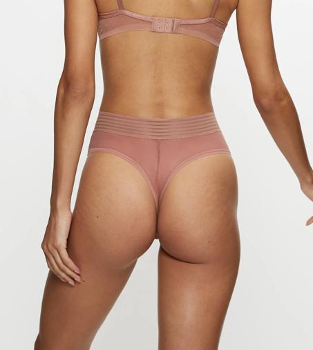 TEMPTING SHEER MARRON