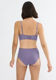 AMOURETTE CHARM