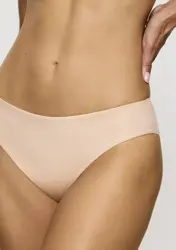 BODY MAKE-UP ESSENTIALS
