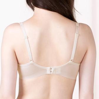 【SALE】恋するブラ(R)583 ノンワイヤーブラジャー, ホワイト, model image number 2