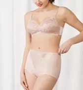 トリンプストーリー607 ノンワイヤーブラジャー, ベージュ, model image number 1