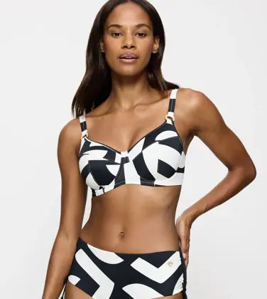SUMMER ALLURE