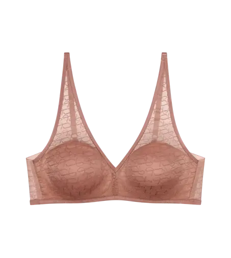 TRIUMPH SIGNATURE SHEER