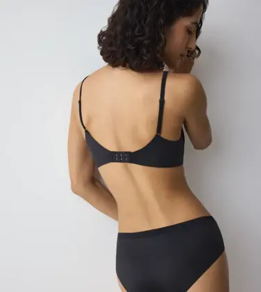 BODY MAKE-UP SOFT TOUCH