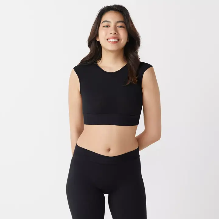 【SALE】スロギー ゴー オールラウンド クロップ トップ, ブラック, model image number 1