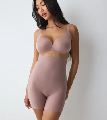 BMU ILLUSION CURVE