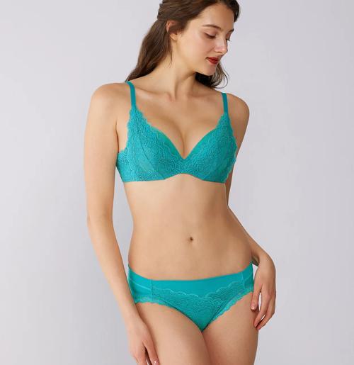 トリンプ プレミアム ゴールドレーベル4000 ブラジャー(パッドなし)【一部カラーSALE】, グリーン, model image number 1