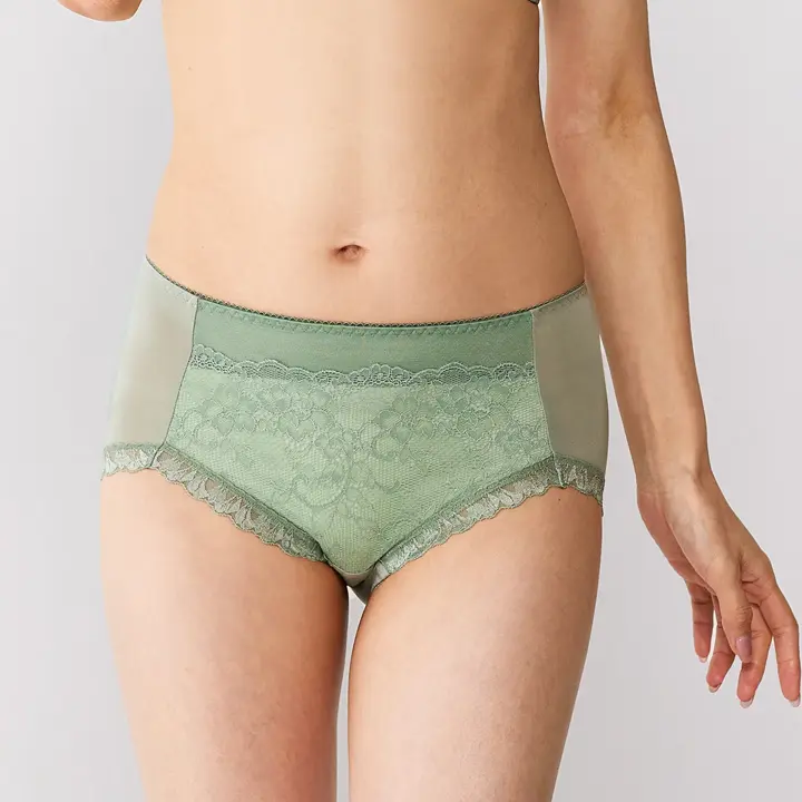 天使のブラ スリムライン632 はきこみ深めショーツ【一部カラーSALE】, グリーン, model image number 0