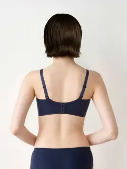 レッドレーベル バイ トリンプ0129 ブラジャー(パッドなし)