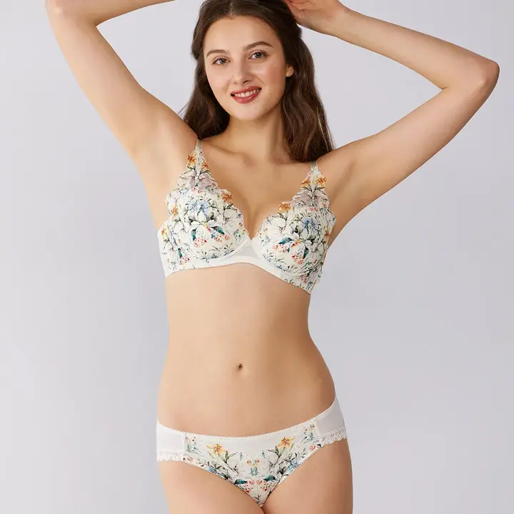 【SALE】天使のブラ スリムライン632 ブラジャー3, ホワイト, model image number 1