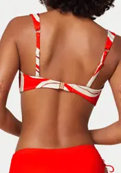 SUMMER ALLURE