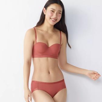 【SALE】ストラップレスハーフカップブラ(ストラップ取り外し可) シグネチャースムース, , model image number 1